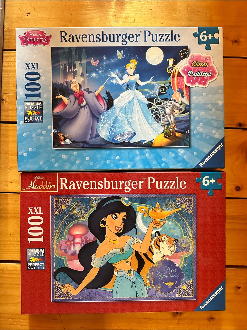 Ravensburger Disney Princess Puzzles Cinderella (blue) & Jasmine (red) Duo